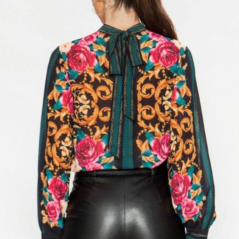 LAST ONE! Jealous Tomato Floral Bodysuit - Picture 2 of 8